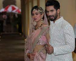 The belly button is connected to multiple veins in the body and when it. Shahid Kapoor Wedding