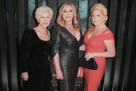 Dirty john is a true crime podcast based on the life of john michael meehan. Dirty John John Meehan S Daughters Talk About Their Father Marie Claire Australia