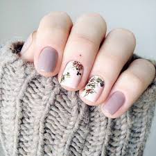 L'une des façon plus à la mode est l'ongle gel deco, avec ainsi qu'à sans pose de ! Les Tendances Chez La Deco Ongles 62 Variantes En Photos