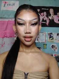 The Chop!!🔪 . . . . . . . . . . . . . . #dragqueen #makeup  #dragqueenmakeup #dragraceph #rupauldragrace #dragcon #rugirl #dragrace  #makeupartist #pangasinandragqueen #babydragqueen