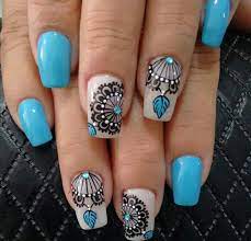Las uñas decoradas cada vez están siendo mas usadas. Pin De Adriana Rojas Sanchez En Nails Mandalas En Unas Manicura De Unas Unas Decoradas
