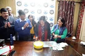 Kejriwal is the 7th chief minister of delhi. Kejriwal Family Celebrates His Wife S Birthday