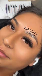 LASHES BY CLARISSA