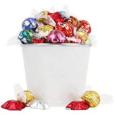 For birthdays, special occassions or just because, these are a few great dleivery gift ideas for her. Chocolate Bucket Birthday Gift Ideas Edible Blooms