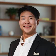 I recently completed my Summer Analyst internship with BNP Paribas in New  York City. I am excited to announce that I will be returning after my  graduation full-time as an Investment Banking