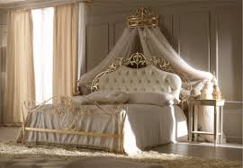 Romantic Bedroom Ideas With Classic King Bedroom Set Gif 600 415 Luxury Bedroom Design Luxurious Bedrooms Opulent Bedroom