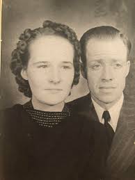70 years ago 1st October, my parents Jean Francois Neirinckx and Susan  Maisie Shakespeare married at Woy Woy Presbyterian Church. My Mother looked  beautiful and my Father so handsome. My Cousin Shirley