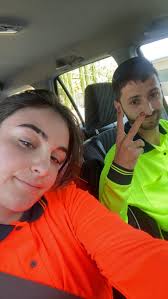 Cần người làm farm .cuốn cành nho và hai cam,cắt quýt và 1 số công việc  khác.việc ổn định quanh năm vùng Robinvale. Làm ăn theo sản phẩm. Hỗ trợ  tìm phòng