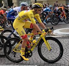 Sur la deuxième étape du tour de californie, le slovène fait partie du groupe d'une dizaine de coureurs. Slika Tadej Pogacar 2020 09 20 Yellow Jersey Tour De France 2020 Jpg Wikipedija Prosta Enciklopedija