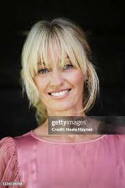 20 Photos & High Res Pictures