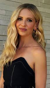 Sarah michelle gellar group