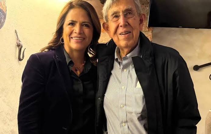 Fabiola Alanís propone inscribir con letras de oro el nombre de Cuauhtémoc Cárdenas y decretar el 28 de octubre como día de duelo estatal - Alternauta
