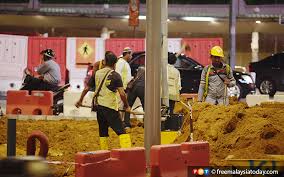 The move comes after widespread criticism of its decision to bring in 1.5 million bangladeshis to work in malaysia, which relies heavily on foreign workers from india, indonesia. Govt To Revisit Policy On Foreign Workers Free Malaysia Today Fmt