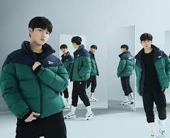 Wanna one reebok classic x wannaone fan sign photocardsize: . Wanna One On Twitter Wanna One X Reebok Vector Jacket Campaign Wannaone ì›Œë„ˆì› Wannaoneintl