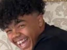 Leonard Quinn's Instagram, Twitter & Facebook