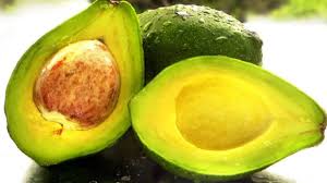 Tanaman alpukat bisa tumbuh dengan baik di dataran rendah maupun dataran tinggi. Buah Alpukat Kandungan Kimia Dan Khasiat Kegunaannya Ulya Days