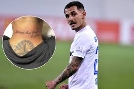 This is the official page of denis alibec. ReacÅ£ia Lui Mangia DupÄƒ Ce A VÄƒzut Tatuajul Lui MitriÅ£Äƒ In Onoarea Lui Ilie Balaci Erau Foarte ApropiaÅ£i Eu Zero Tatuaje