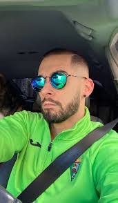 Daniel Laparra's Instagram, Twitter & Facebook