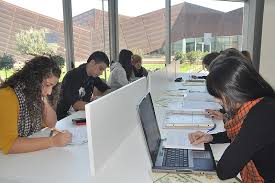 En studocu encontrarás material para preparar tus exámenes, apuntes y resúmenes que te ayudarán a sacar mejores notas. Horario Especial Examenes Biblioteca Universidad Catolica Valencia Colegio Mayor Ausias March