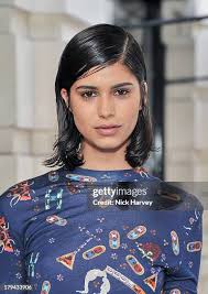 Greta Bellamacina and Natalie Hand attend Viva London: Self Portraits...  News Photo