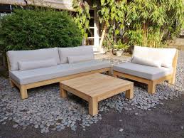 5 Amazing Reasons Teak Outdoor Furniture Is A Great Choice