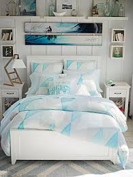 Surfer Kelly Slater Is Making Waves With His Eco Friendly Beach Inspired Home Collection Beach Room Decor Beach Bedroom Surf Bedroom