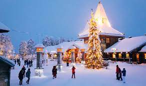 Si si deve essere proprio questa la casa di babbo natale in lapponia, splendida! Storia Del Villaggio Di Babbo Natale In Lapponia Rovaniemi Finlandia