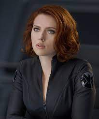 Black Widow S Hair Hides A Major Plot Point In Avengers Endgame In 2021 Scarlett Johansson Hairstyle Black Widow Makeup Black Widow Scarlett