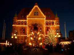 The Meaning Of Advent Celebrate With Calendar Candles Wreaths Holidappy Celebrations