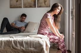 Wenn sie wünschen, dass sie am abend von ihrer partnerin ins bett gezerrt werden, sollten sie schon morgens im bett mit einem heißen vorspiel starten. Bist Du Sexuell Frustriert So Kannst Du Die Beziehung Noch Retten