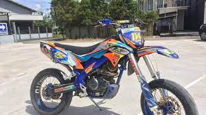 Contoh klx 150 modifikasi paling keren 2018 dapur otomotif via. Habiskan Rp 30 Juta Untuk Modifikasi Kawasaki Klx 150 Bf Tribun Pontianak