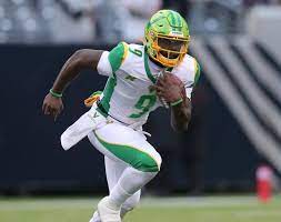 Today, the team was dealt another blow, just before they are set to take on the vipers fans across the internet have practically been begging the franchise to start flowers at quarterback. Quinton Flowers Taking Leave Of Absence From Tampa Bay Vipers