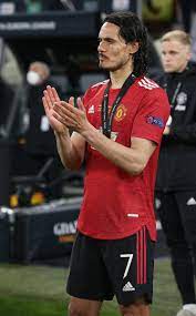 Édinson roberto cavani gómez is a uruguayan footballer who plays as a striker for napoli and the edinson cavani joined danubio and came up through their youth system to make his debut for the. 2tqwm2uuklm51m
