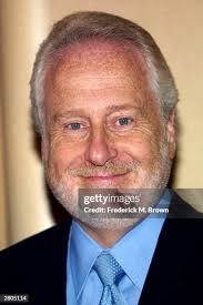 16 Photos & High Res Pictures