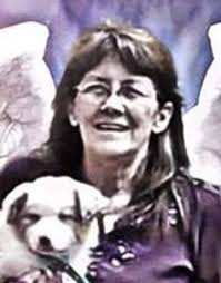 Sue Strahan's Instagram, Twitter & Facebook