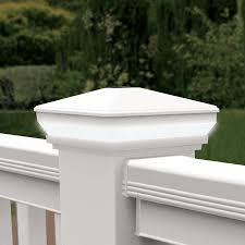 Freedom 5 In W X 5 In L X White Vinyl Post Cap Fits Common Post Measurement 5 In In The Vinyl Fence Post Caps Department At Lowes Com