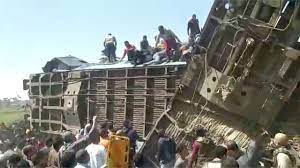 Maybe you would like to learn more about one of these? Ø§Ù„Ù„Ø­Ø¸Ø§Øª Ø§Ù„Ø£ÙˆÙ„Ù‰ Ø¨Ø¹Ø¯ Ø­Ø§Ø¯Ø« Ø§ØµØ·Ø¯Ø§Ù… Ù‚Ø·Ø§Ø±ÙŠÙ† Ø³ÙˆÙ‡Ø§Ø¬ Youtube