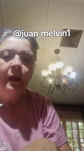 Juan Melvin se skewe eyeliner: 'n visie in my oë