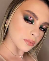 39 ideas de Maquillaje de contraste o full color