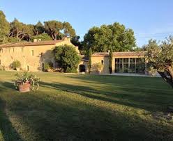 Nos 50 000 hébergements, locations de courte durée, gîtes et chambres d'hôtes sont disponibles dans 190 pays. Location De Vacances Bouches Du Rhone Gites De France