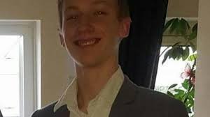 AD Shrunken Body Parts Object Handling