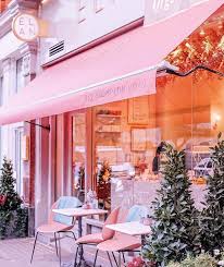 Lihat ide lainnya tentang arsitektur, desain restoran, desain. Check Out This Flowery London Cafe That Packs A Pink Punch