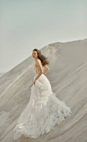 Eisen Stein Fall 2021 Collection In 2021 Ethereal Wedding Dress Designer Wedding Dresses Bridal
