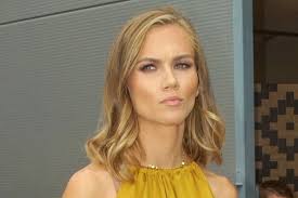 Jun 19, 2021 · agnieszka kaczorowska cieszy się aktualnie niemałą popularnością. Agnieszka Kaczorowska W Ogniu Krytyki Odsyla Komentujacych Do Polonisty Nie Zrozumiala Pani Prosze Przeanalizowac