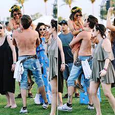 Sarah hyland and dominic sherwood. Dominic Sherwood