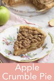 This Apple Crumple Pie Has The Most Delicious Apple Pie Filling Busting With Flavor Topped With A Crisp Flavorful In 2020 Apple Crumble Pie Pie Crumble Apple Crumble