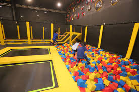 مطاعم الرياض مع العاب اطفال الاسعار المنيو الموقع كافيهات و مطاعم الرياض