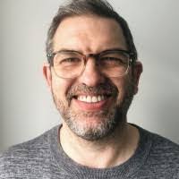 Daniel Medcalf's Instagram, Twitter & Facebook