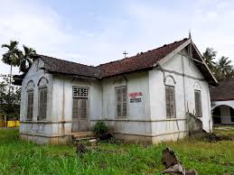 Demikian juga dengan administratur dan karyawan. Nasib Istana Belanda Lapuk Dimakan Usia Di Aceh