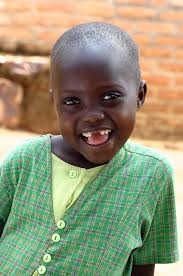 Child waiting to be sponsored- Photo by Jeanette Sung